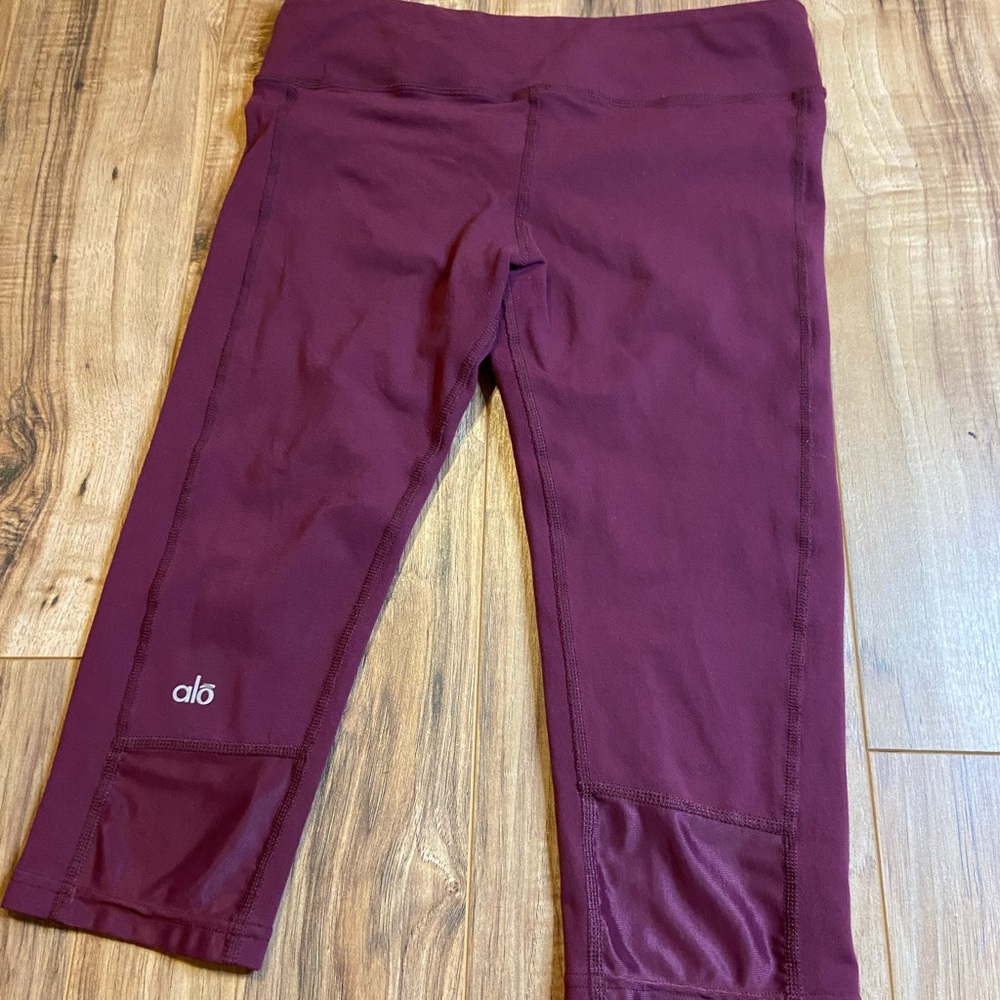 Alo Cropped Leggings Purple Size Small